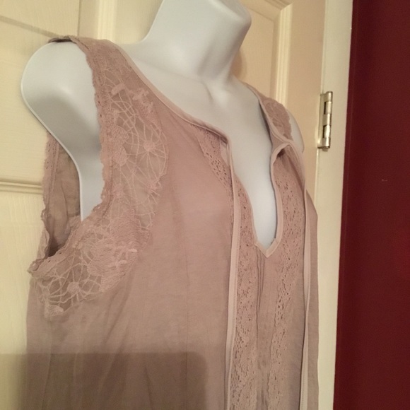 Anthropologie top - Picture 2 of 3